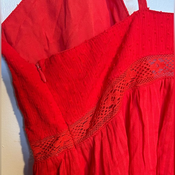Out and About Bright Red Tiered Lace-Up Midi Dress - size XL - Picture 5 of 8